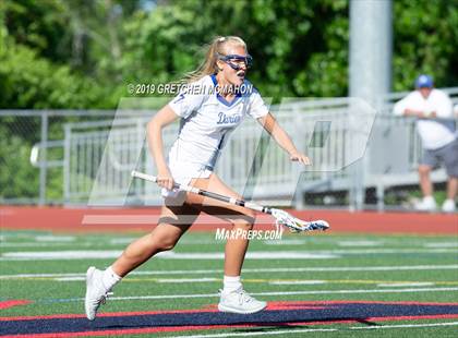 Thumbnail 2 in Wilton vs. Darien (CIAC Class L Semifinal) photogallery.