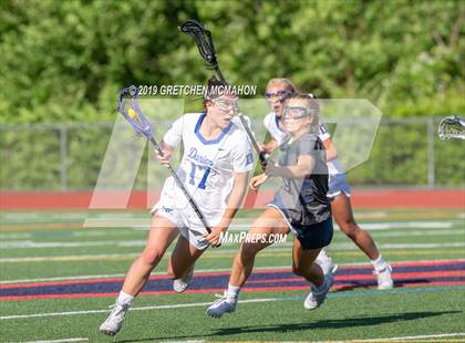 Thumbnail 2 in Wilton vs. Darien (CIAC Class L Semifinal) photogallery.
