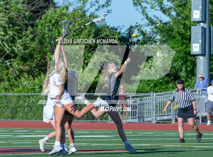 Thumbnail 2 in Wilton vs. Darien (CIAC Class L Semifinal) photogallery.