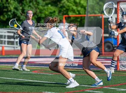 Thumbnail 2 in Wilton vs. Darien (CIAC Class L Semifinal) photogallery.