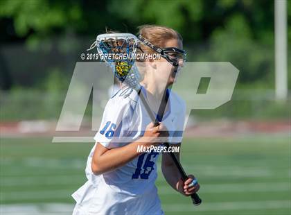 Thumbnail 2 in Wilton vs. Darien (CIAC Class L Semifinal) photogallery.