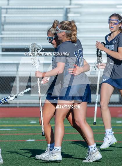 Thumbnail 3 in Wilton vs. Darien (CIAC Class L Semifinal) photogallery.