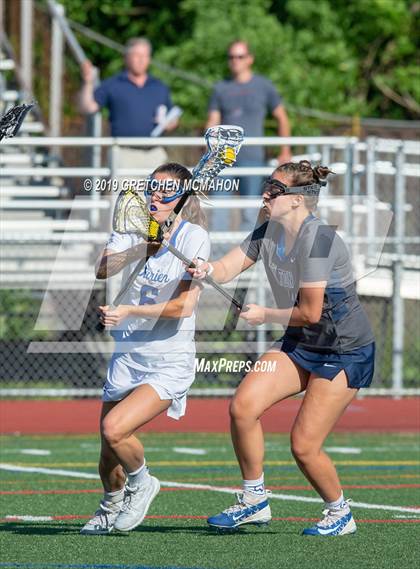 Thumbnail 1 in Wilton vs. Darien (CIAC Class L Semifinal) photogallery.