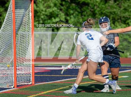 Thumbnail 1 in Wilton vs. Darien (CIAC Class L Semifinal) photogallery.