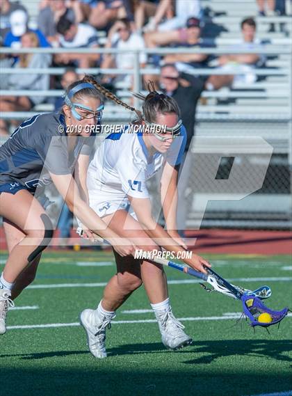 Thumbnail 2 in Wilton vs. Darien (CIAC Class L Semifinal) photogallery.