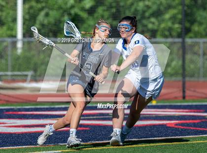 Thumbnail 2 in Wilton vs. Darien (CIAC Class L Semifinal) photogallery.