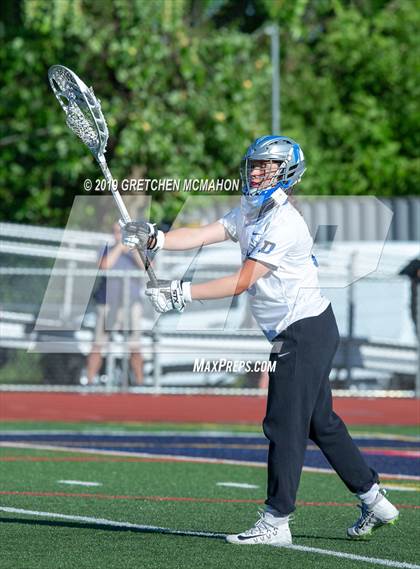 Thumbnail 3 in Wilton vs. Darien (CIAC Class L Semifinal) photogallery.