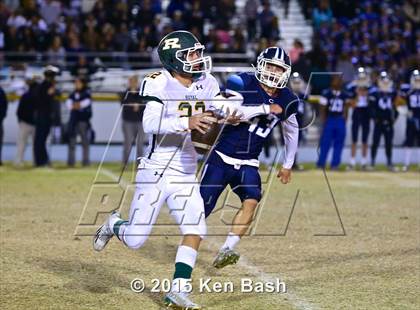 Thumbnail 3 in Royal @ Camarillo photogallery.