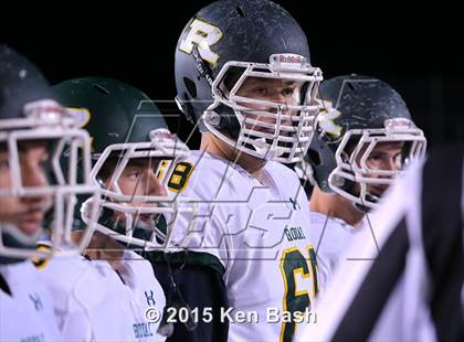 Thumbnail 3 in Royal @ Camarillo photogallery.