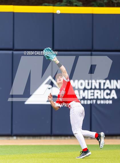 Thumbnail 2 in Mountain Ridge vs. Fremont (UHSAA 6A Bracket Play) photogallery.