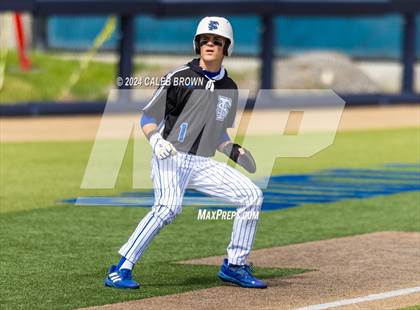 Thumbnail 1 in Mountain Ridge vs. Fremont (UHSAA 6A Bracket Play) photogallery.