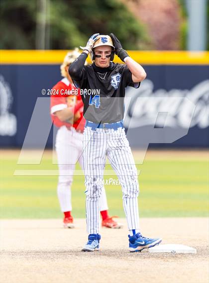 Thumbnail 3 in Mountain Ridge vs. Fremont (UHSAA 6A Bracket Play) photogallery.