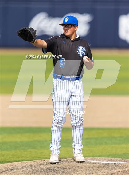 Thumbnail 1 in Mountain Ridge vs. Fremont (UHSAA 6A Bracket Play) photogallery.