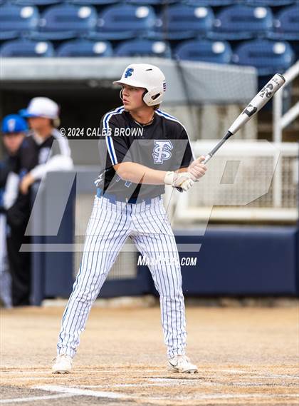 Thumbnail 2 in Mountain Ridge vs. Fremont (UHSAA 6A Bracket Play) photogallery.