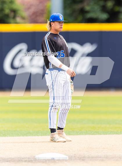 Thumbnail 1 in Mountain Ridge vs. Fremont (UHSAA 6A Bracket Play) photogallery.