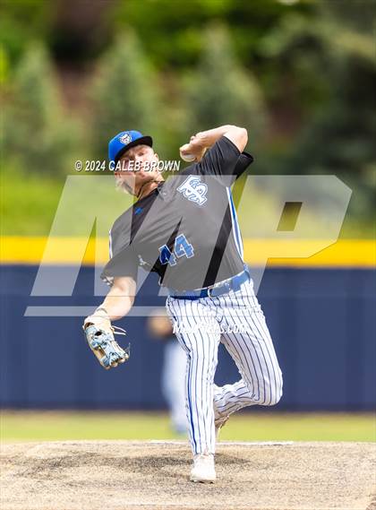 Thumbnail 1 in Mountain Ridge vs. Fremont (UHSAA 6A Bracket Play) photogallery.