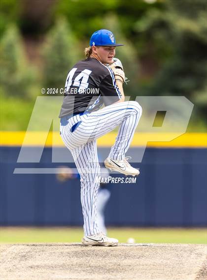 Thumbnail 2 in Mountain Ridge vs. Fremont (UHSAA 6A Bracket Play) photogallery.