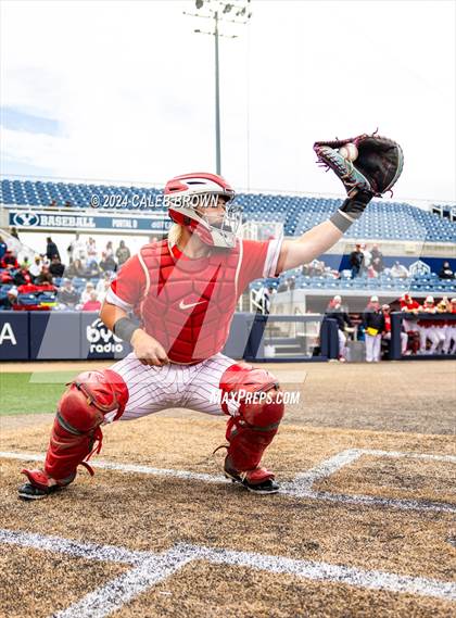 Thumbnail 3 in Mountain Ridge vs. Fremont (UHSAA 6A Bracket Play) photogallery.