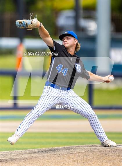 Thumbnail 3 in Mountain Ridge vs. Fremont (UHSAA 6A Bracket Play) photogallery.