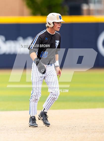Thumbnail 2 in Mountain Ridge vs. Fremont (UHSAA 6A Bracket Play) photogallery.