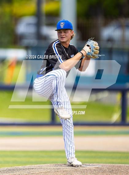 Thumbnail 2 in Mountain Ridge vs. Fremont (UHSAA 6A Bracket Play) photogallery.