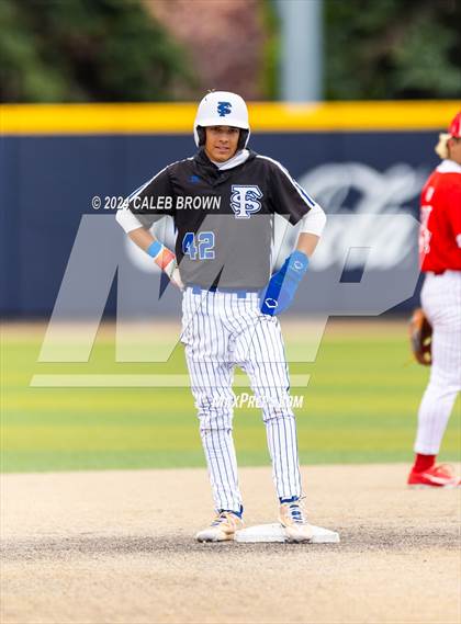 Thumbnail 3 in Mountain Ridge vs. Fremont (UHSAA 6A Bracket Play) photogallery.