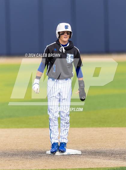 Thumbnail 3 in Mountain Ridge vs. Fremont (UHSAA 6A Bracket Play) photogallery.