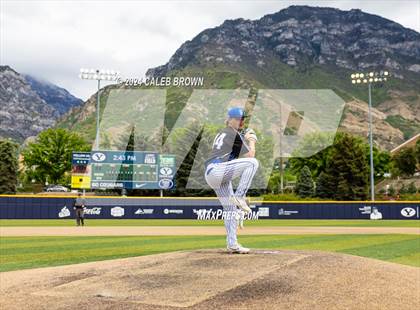 Thumbnail 1 in Mountain Ridge vs. Fremont (UHSAA 6A Bracket Play) photogallery.