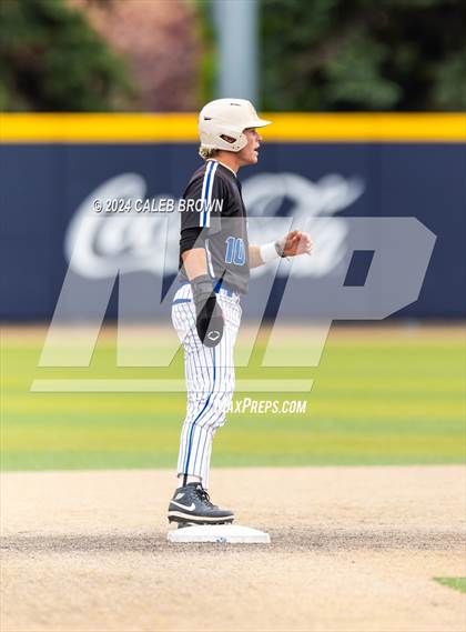 Thumbnail 3 in Mountain Ridge vs. Fremont (UHSAA 6A Bracket Play) photogallery.