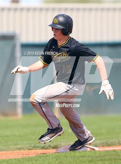 Thumbnail 3 in Fossil Ridge vs. Tecumseh (Coach Bob Invitational) photogallery.