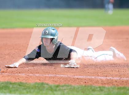 Thumbnail 1 in Fossil Ridge vs. Tecumseh (Coach Bob Invitational) photogallery.