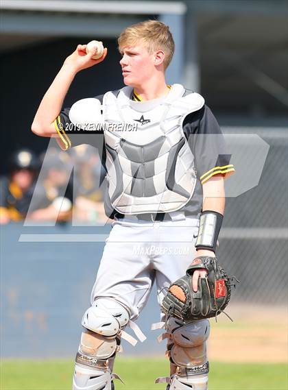 Thumbnail 1 in Fossil Ridge vs. Tecumseh (Coach Bob Invitational) photogallery.
