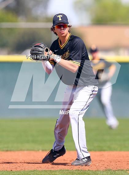 Thumbnail 1 in Fossil Ridge vs. Tecumseh (Coach Bob Invitational) photogallery.