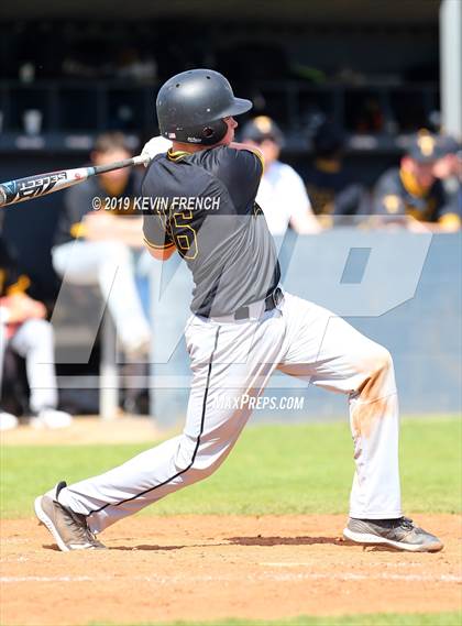 Thumbnail 3 in Fossil Ridge vs. Tecumseh (Coach Bob Invitational) photogallery.