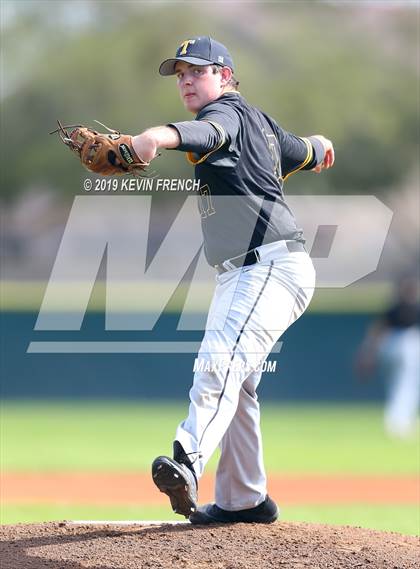 Thumbnail 3 in Fossil Ridge vs. Tecumseh (Coach Bob Invitational) photogallery.