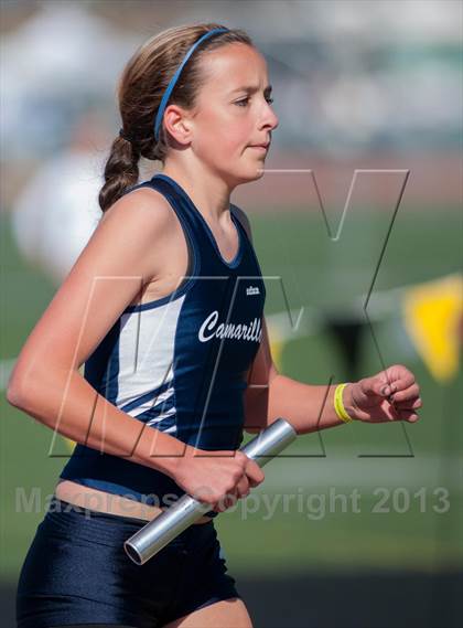 Thumbnail 3 in 2013 Ventura Invitational Girls Varsity 4X1600 Relay photogallery.