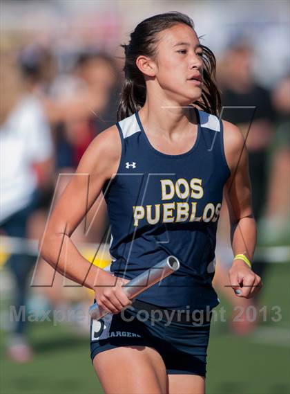 Thumbnail 1 in 2013 Ventura Invitational Girls Varsity 4X1600 Relay photogallery.