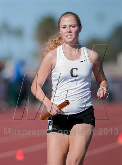 Thumbnail 2 in 2013 Ventura Invitational Girls Varsity 4X1600 Relay photogallery.