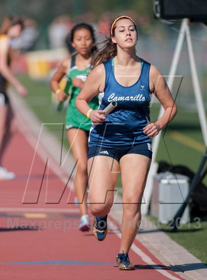 Thumbnail 3 in 2013 Ventura Invitational Girls Varsity 4X1600 Relay photogallery.