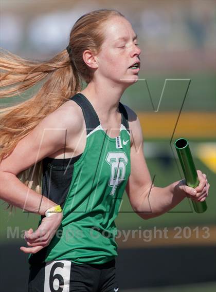 Thumbnail 1 in 2013 Ventura Invitational Girls Varsity 4X1600 Relay photogallery.