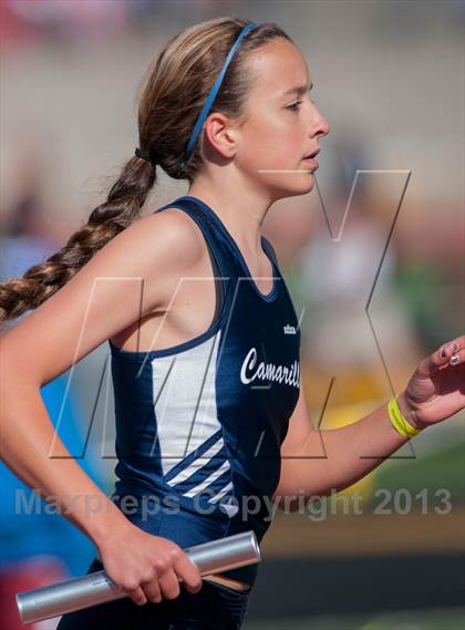 Thumbnail 1 in 2013 Ventura Invitational Girls Varsity 4X1600 Relay photogallery.