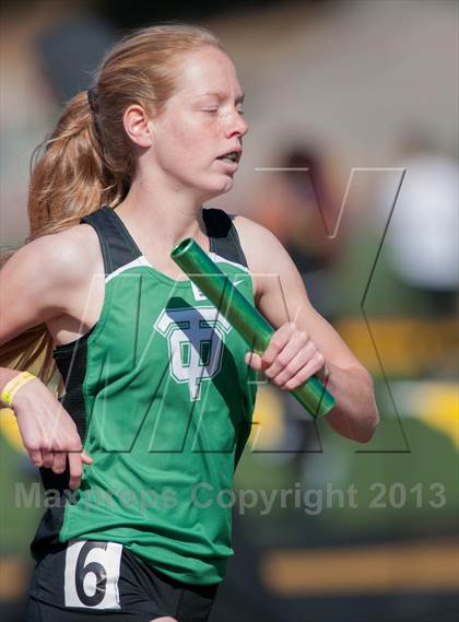 Thumbnail 2 in 2013 Ventura Invitational Girls Varsity 4X1600 Relay photogallery.