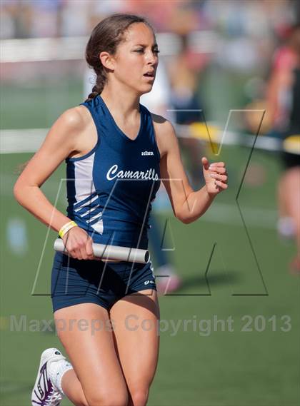 Thumbnail 1 in 2013 Ventura Invitational Girls Varsity 4X1600 Relay photogallery.