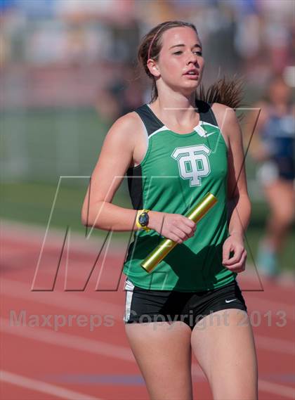 Thumbnail 1 in 2013 Ventura Invitational Girls Varsity 4X1600 Relay photogallery.