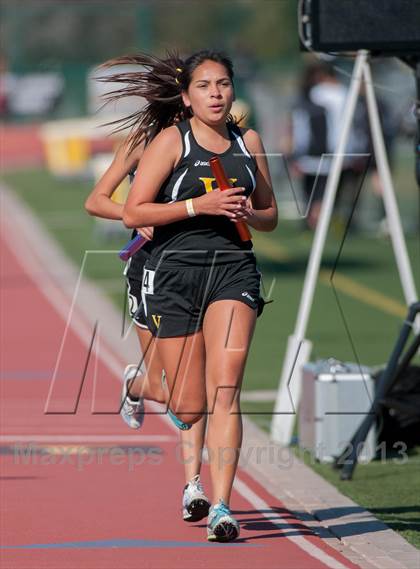 Thumbnail 1 in 2013 Ventura Invitational Girls Varsity 4X1600 Relay photogallery.