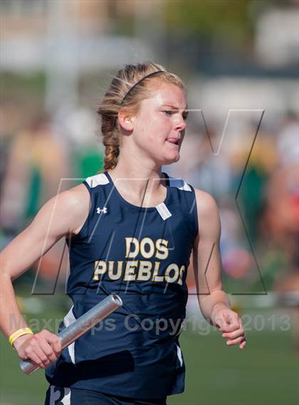Thumbnail 3 in 2013 Ventura Invitational Girls Varsity 4X1600 Relay photogallery.