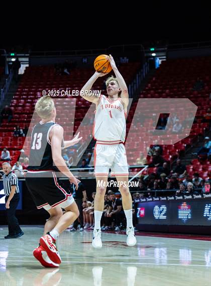 Thumbnail 2 in Alta vs Timpview (UHSAA 5A Quarterfinal) photogallery.