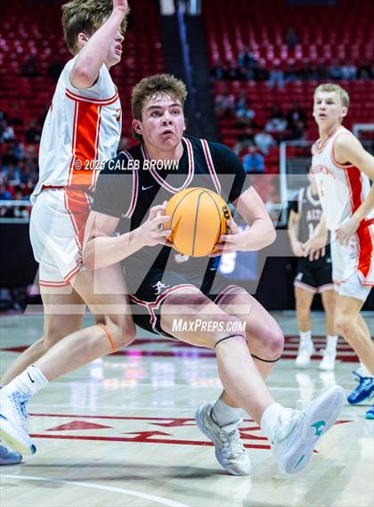 Thumbnail 2 in Alta vs Timpview (UHSAA 5A Quarterfinal) photogallery.