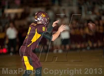 Thumbnail 1 in Saugus @ Simi Valley photogallery.
