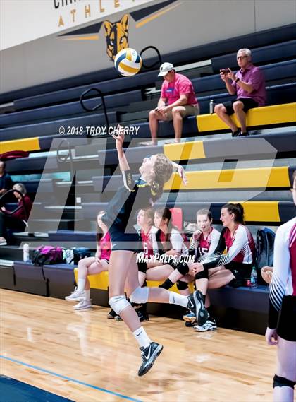 Thumbnail 3 in Carmel Christian vs Comenius photogallery.